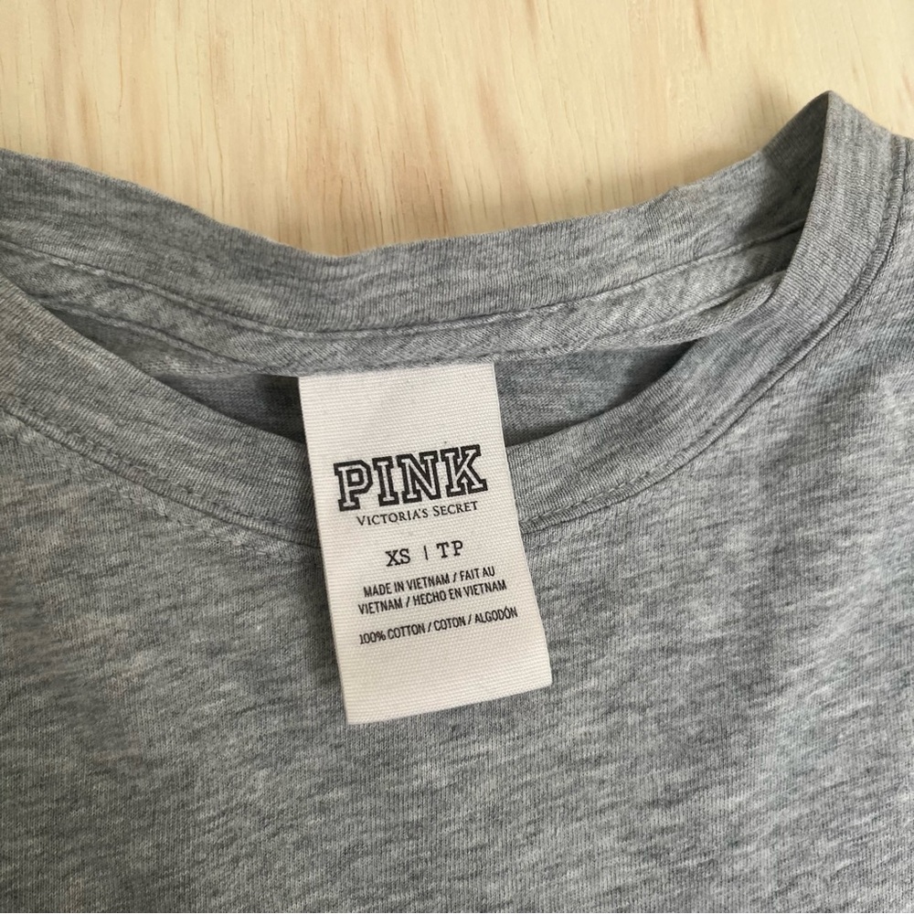 Gray PINK T- Shirt with Gold leaf design - Picture 2 of 6